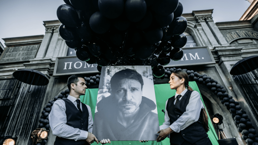 Японский уборщик и погребённый заживо актёр: в российский прокат выходят фильмы «Идеальные дни» и «Конец славы»