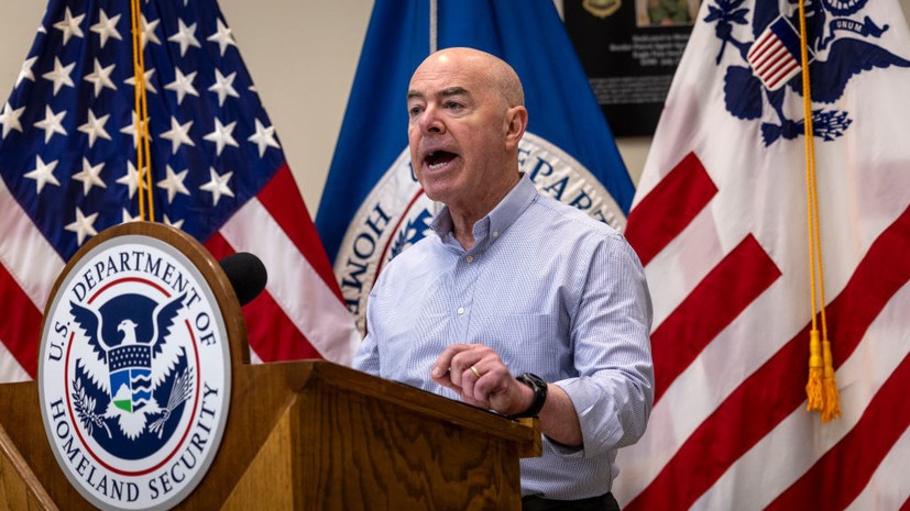 Аналитики оценили возможность объявления импичмента главе МВБ США