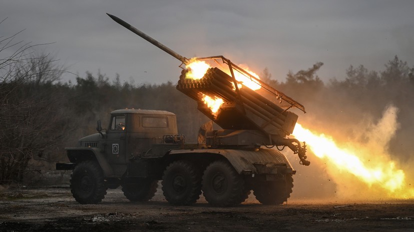 На Авдеевском направлении: в Минобороны РФ заявили о занятии более выгодных позиций группировкой войск «Центр»