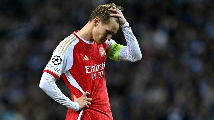 Неожиданные развязки: «Наполи» ушёл от поражения в матче с «Барселоной», «Порту» вырвал победу у «Арсенала»