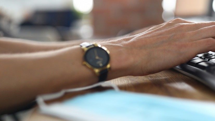 «Известия»: в России вырос спрос на настольные компьютеры кустарной сборки