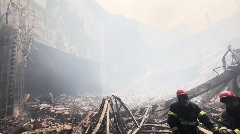 «Со всех континентов выражают соболезнования»: в России проходит общенациональный траур по жертвам теракта в «Крокусе»