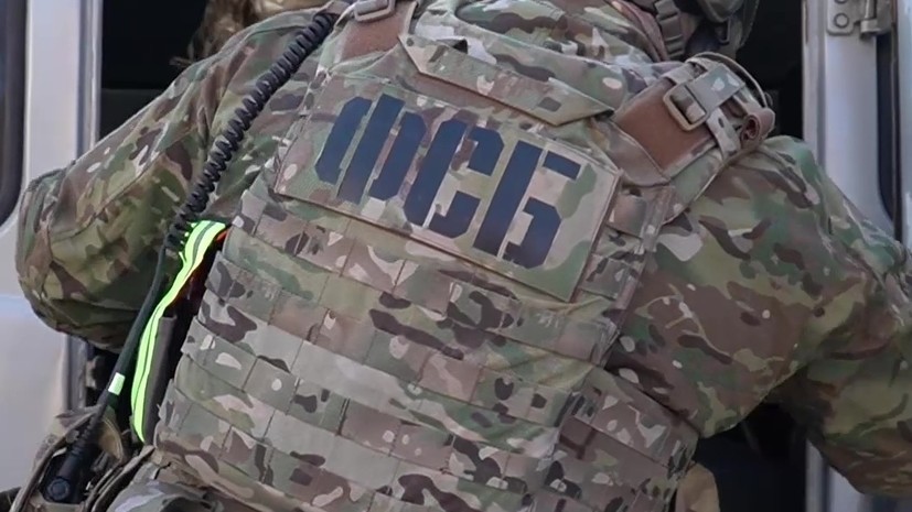 ФСБ задержала в Крыму мужчину за призывы к насилию