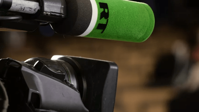 RT поговорил с женой россиянина, который находится на захваченном судне MCS Aries