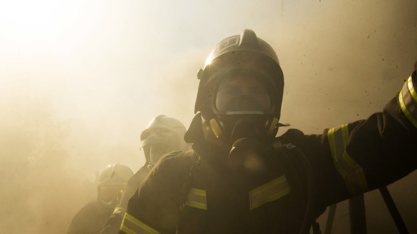 В Калуге на складе пилорамы ликвидировали пожар
