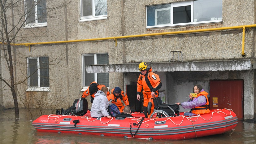 В России число подтопленных паводком жилых домов превысило 15 600