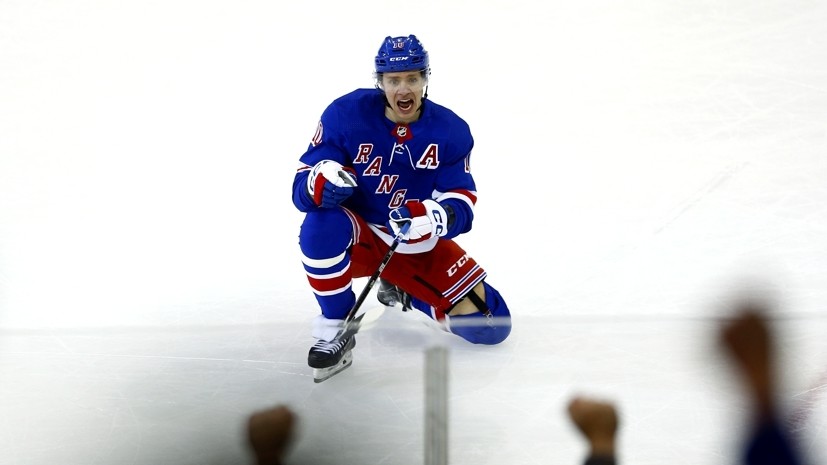 В шаге от заветной отметки: Панарин забросил 49-ю шайбу в сезоне НХЛ, Кучеров отдал 99-ю передачу