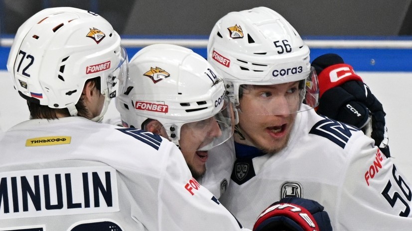 Роковой рикошет: «Металлург» в овертайме вырвал победу у «Локомотива» в третьем матче финальной серии Кубка Гагарина