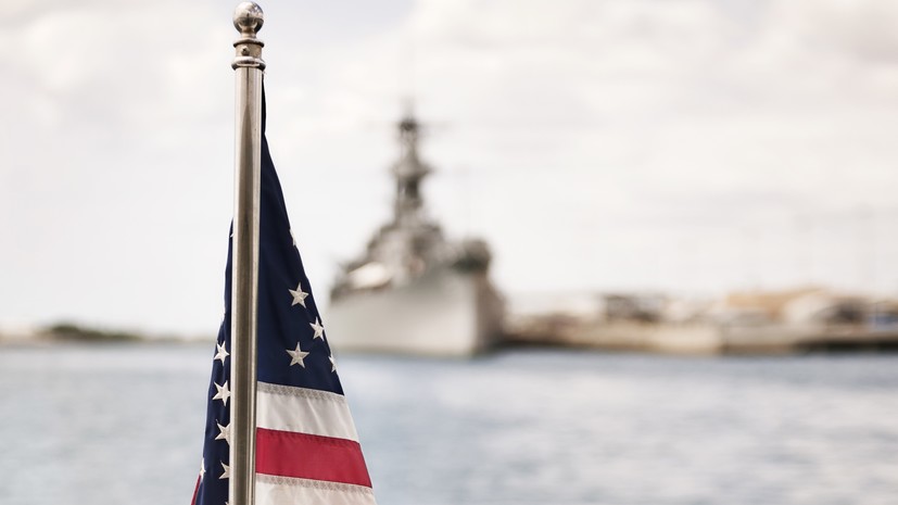 Хуситы атаковали три коммерческих судна и фрегаты ВМС США