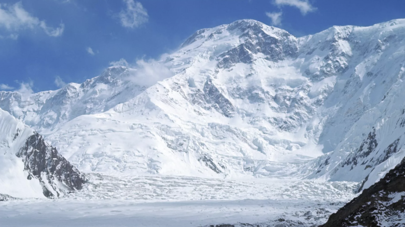 Пик Победы: цена амбиций на смертоносном семитысячнике
