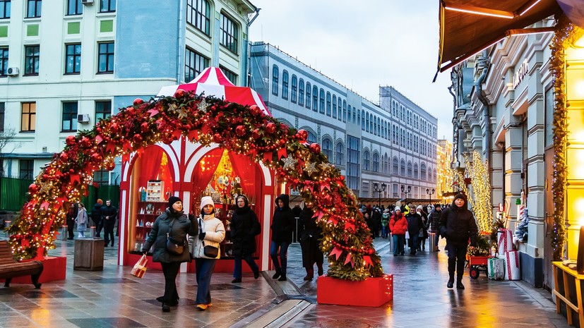 Перерасчёт пенсий, штрафы за летнюю резину и цифровые паспорта: какие изменения ждут россиян в декабре