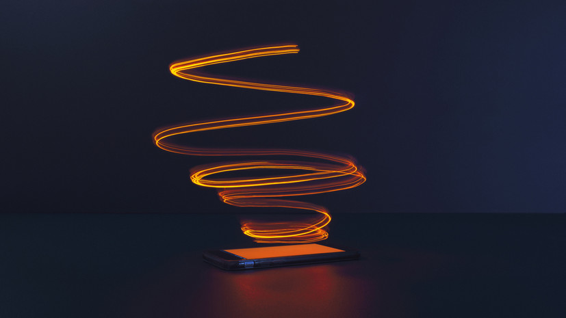 Офтальмолог Шилова предупредила, как чрезмерная яркость экрана влияет на зрение