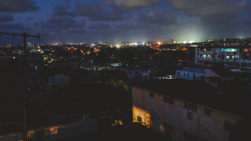 Guardian: Минэнерго Кубы назвало причину третьего за март блэкаута на острове