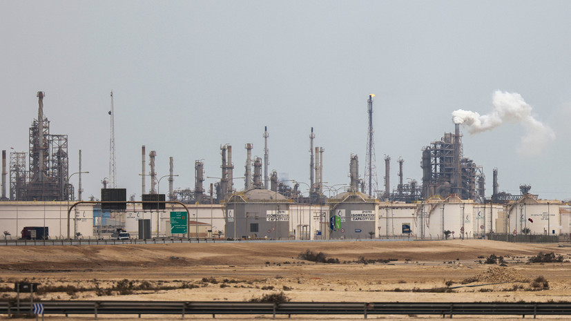 Qatar Energy сообщила об ущербе газовому предприятию после ракетных ударов