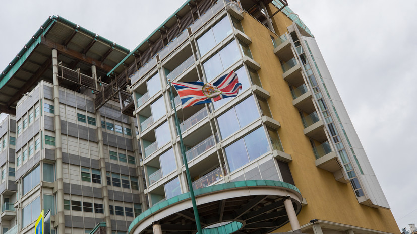 «Незаявленное разведприсутствие под прикрытием посольства»: ФСБ выявила британского шпиона в Москве