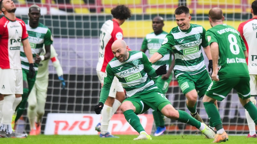 «Не по блату, а по игре»: Карпин вызвал в сборную Мелкадзе и пять вратарей, но обошёлся без Миранчука с Захаряном