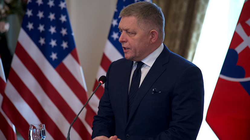 Премьер Словакии Фицо готов вновь посетить торжества в День Победы в Москве