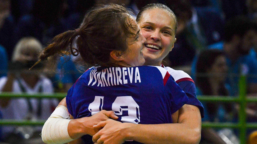 «Просили вести себя потише»: Дмитриева — о триумфе в Рио, истерике в раздевалке, хитах «Руки вверх!» и селфи с Путиным