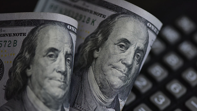 Курс доллара на Украине превысил 44 гривны