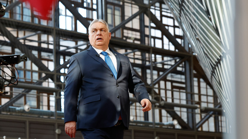 Орбан заявил, что не пользуется смартфоном