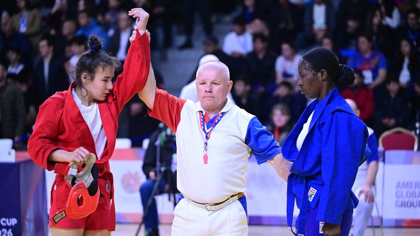 «Остро это почувствовала»: незрячая самбистка Насырова — о триумфе на Кубке мира, гимне в свою честь и критике тренера