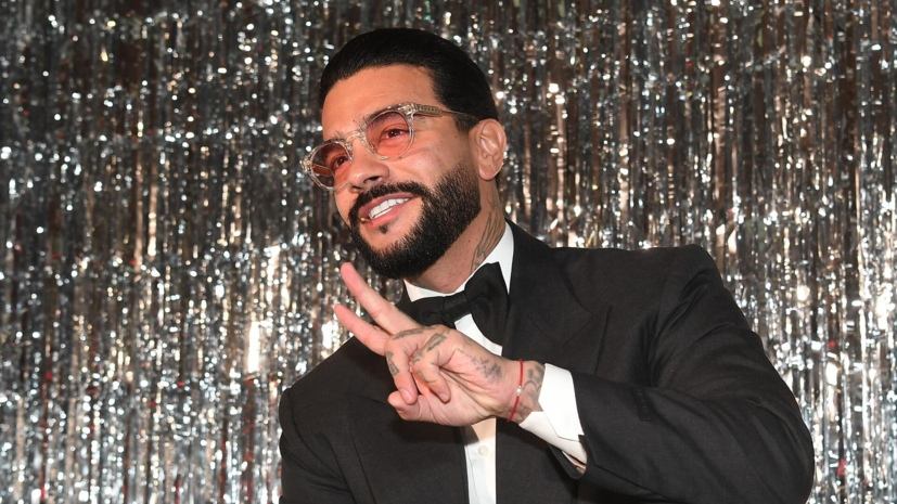 Захарова отреагировала на внесение Тимати в санкционный список ЕС