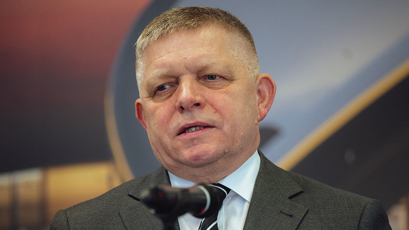 Сикорский: проблема пролёта Фицо в Москву над Польшей разрешилась