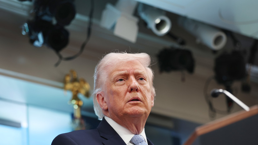 Трамп объяснил уход министра ВМС США Фелана собственным решением чиновника