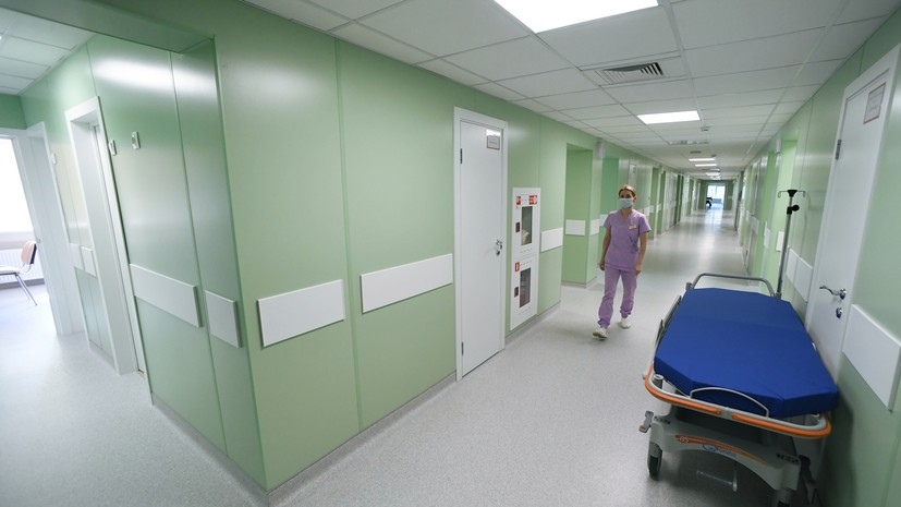 Больница в Махачкале после нападения работает в штатном режиме