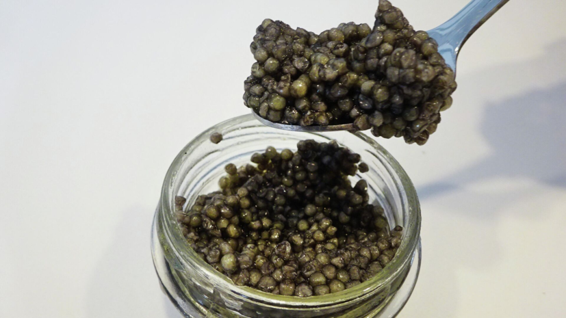 Незаконно хранивший 78 кг чёрной икры житель Петербурга предстал перед судом