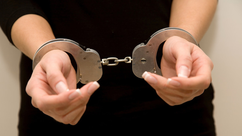 Задержанная в Крыму агент ГУР отправляла Киеву фото лётчиков ВС России