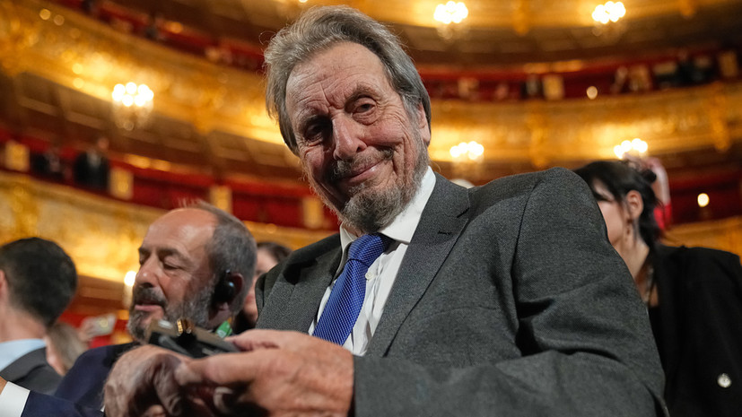 Отец Илона Маска Эррол восхитился красотой россиян