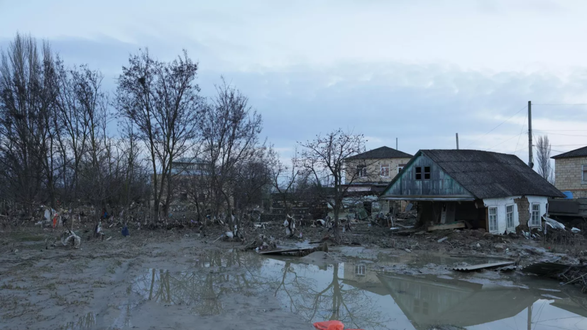 Куренков сообщил о шести погибших при паводке в Дагестане