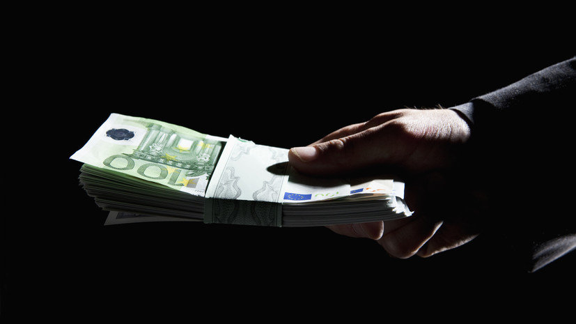 Евродепутат Мариани назвал кредит ЕС в €90 млрд для Киева подтасовкой