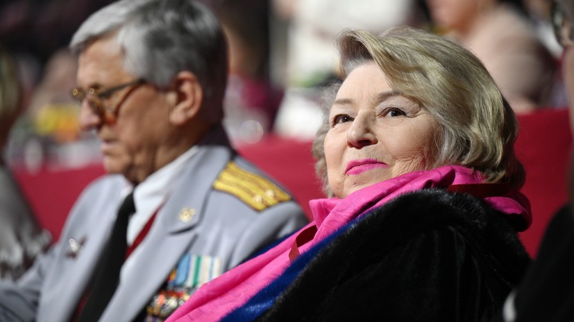 «Настроение бодрое»: Тарасова восстанавливается после выписки из больницы, Плющенко с семьёй отдыхает на Мальдивах