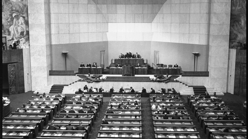 «Универсальные правила игры»: как создавались и распадались международные организации