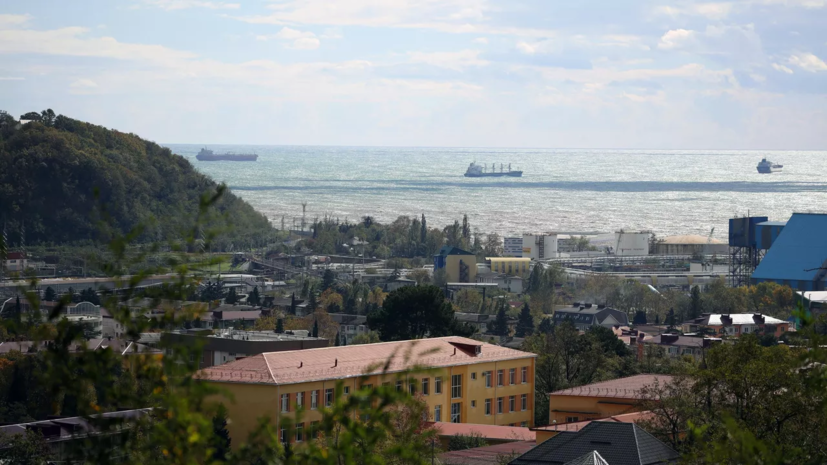 Новак: ущерб НПЗ в Туапсе после атаки ВСУ ещё предстоит оценить