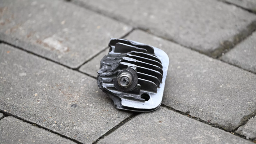 Гусев: обломки сбитых дронов повредили дома, авто и ЛЭП под Воронежем