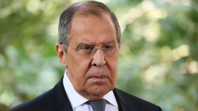 Лавров заявил, что Россия продолжает отношения с Ираном