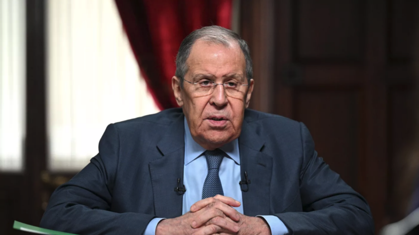 Лавров: Россия продолжит защищать историческую правду