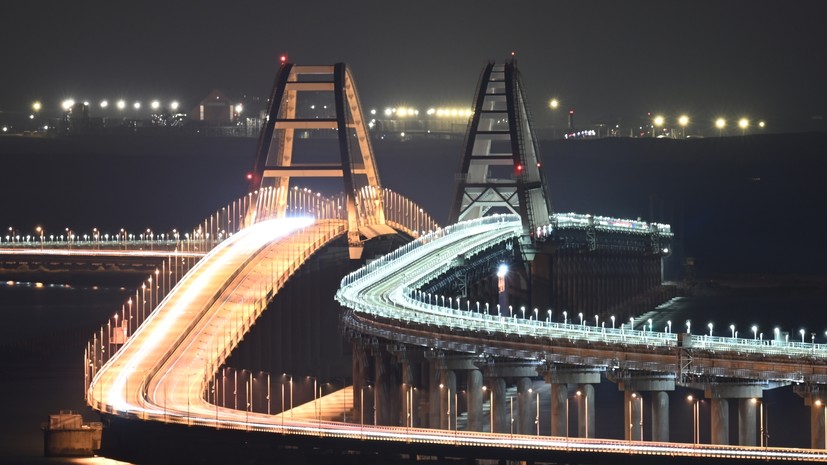 Из-за перекрытия Крымского моста задерживается поезд из Симферополя в Москву