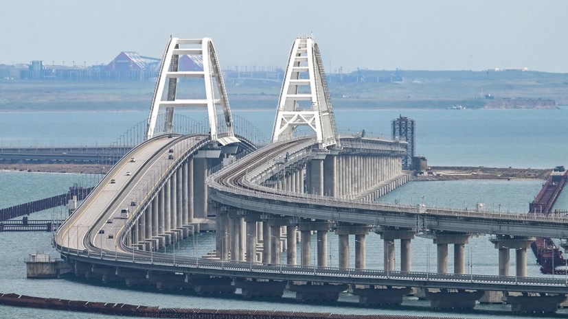 Движение по Крымскому мосту возобновлено