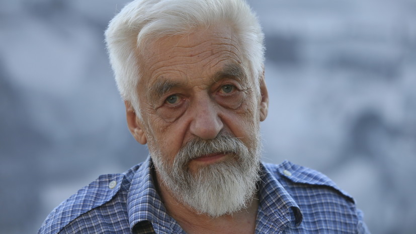 Умер художник Владимир Овчинников, известный своими панно в Боровске