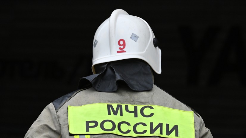 В Новосибирской области ликвидировали открытое горение в торговом центре
