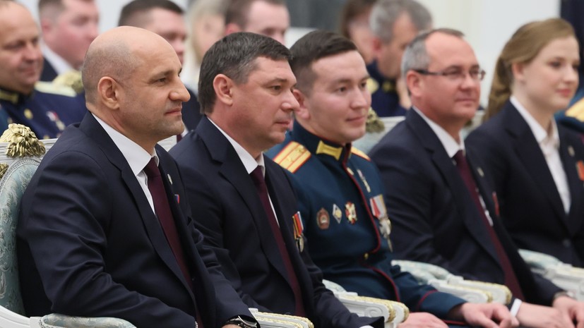 Путин: участники программы «Время героев» доказали преданность Родине