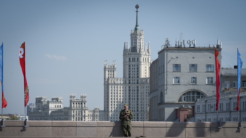 Москвичам пообещали прохладную погоду без осадков в День Победы