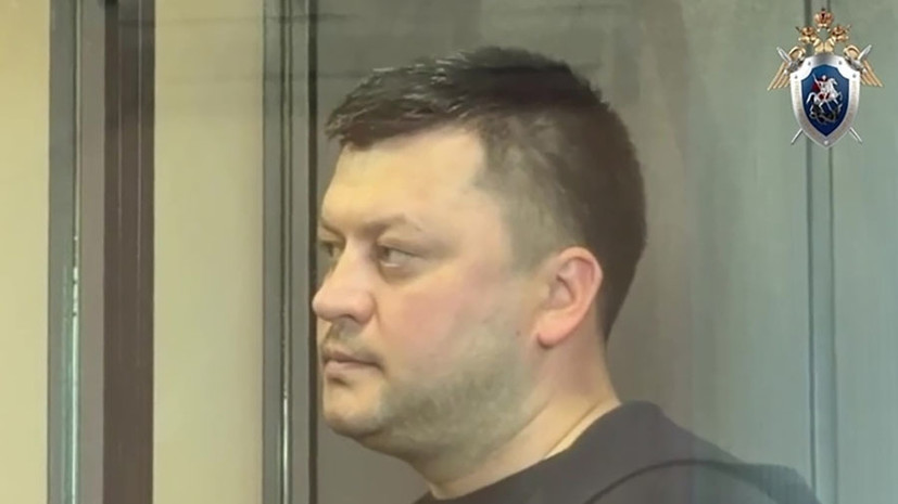Полицейские принудительно взяли образцы волос и слюны у мэра Уфы