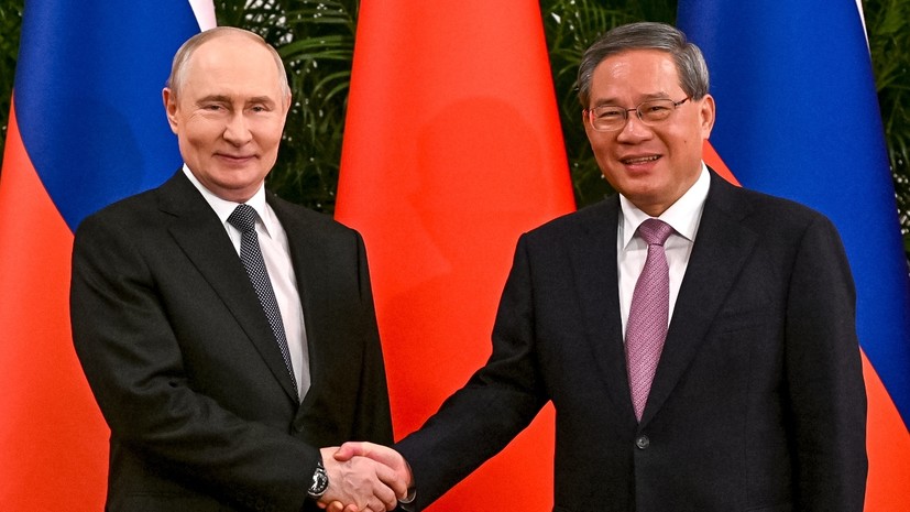 Путин встретился с премьером Госсовета КНР Ли Цяном