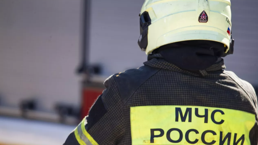 В МЧС Москвы заявили о локализации пожара на объекте МНПЗ