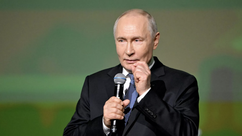 Путин осмотрел макет комплекса «Панцирь-С»
